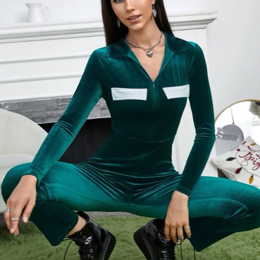 Green velvet jumper